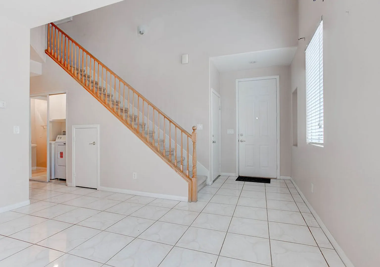8473 Barossa Court, Las Vegas, NV 89117 — Photo 4