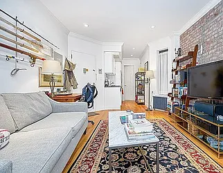 Rented by Living New York