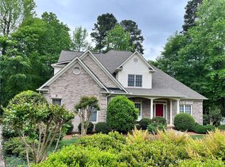 1 Amy Ct, Jamestown, NC 27282