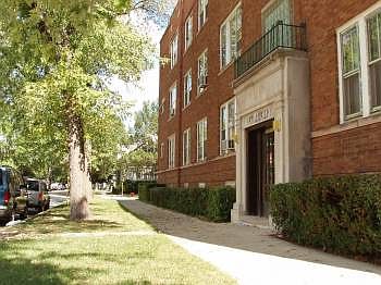1st image of 3749 N Leclaire Ave #3
