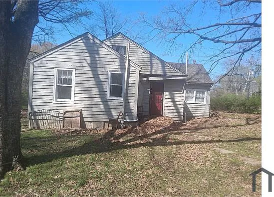 719 Craft Rd — Photo 3