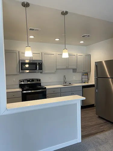 8400 Sky View Driveunit #102 Photo 1