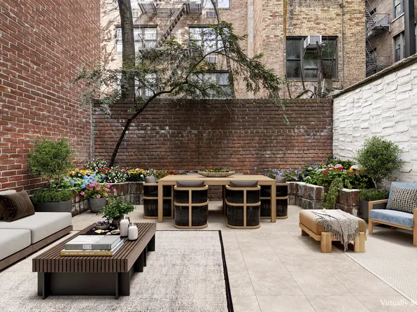 51 East 75th Street image 3 of 20