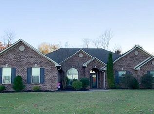 13083 Summerfield Dr, Athens, AL 35613
