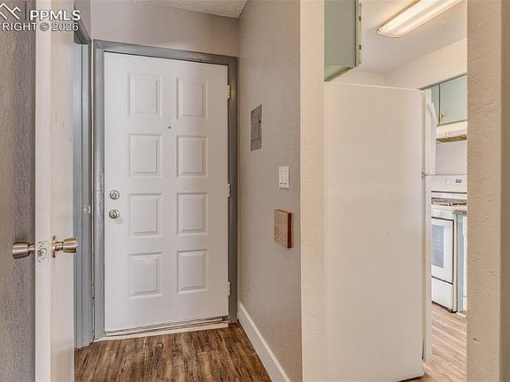 5th image of 3110 Van Teylingen Dr APT G