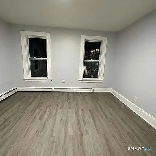 178 Clarence St #2 — Photo 2