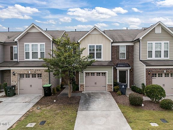 2nd image of 1041 Laceflower Dr #1041