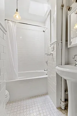 Rented by Corcoran | media 13