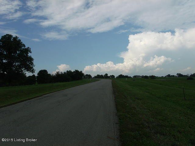 2nd image of 13 Camp Branch Trl