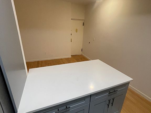 5th image of 146 W 83rd St APT 9