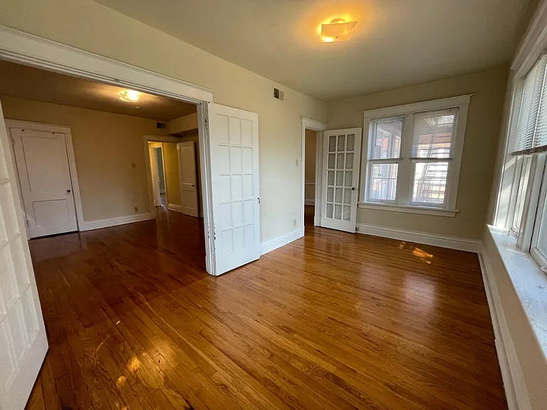 755 Heman Ave — Photo 8