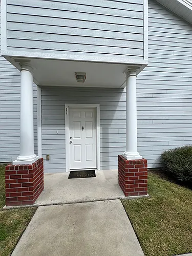 1577 NW 29th Rd #11 Photo 1