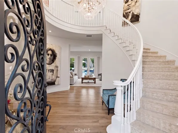 26962 Alsace Dr, Calabasas, CA 91302