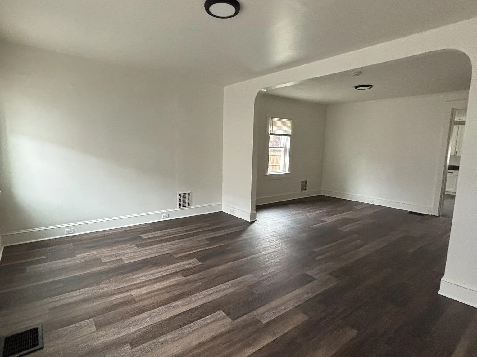 28 Caroline Street - 1 — Photo 4