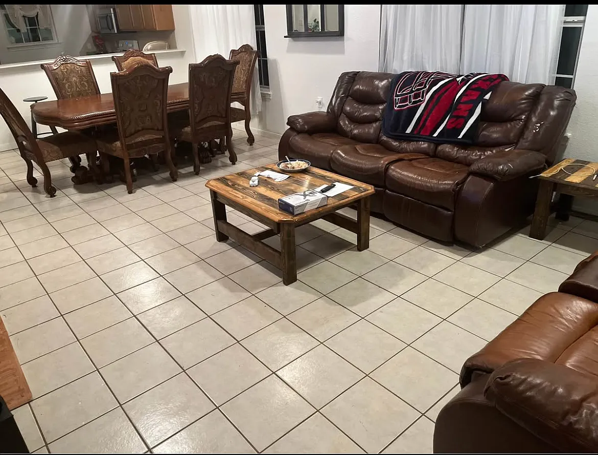 3 bed, 1435 sqft, $750 — Photo 4