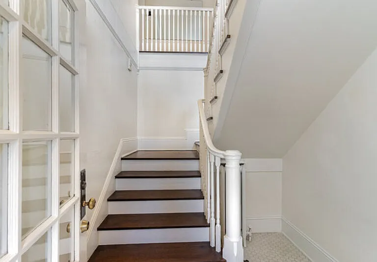 2906 Harvard Ave E #UPPER — Photo 4