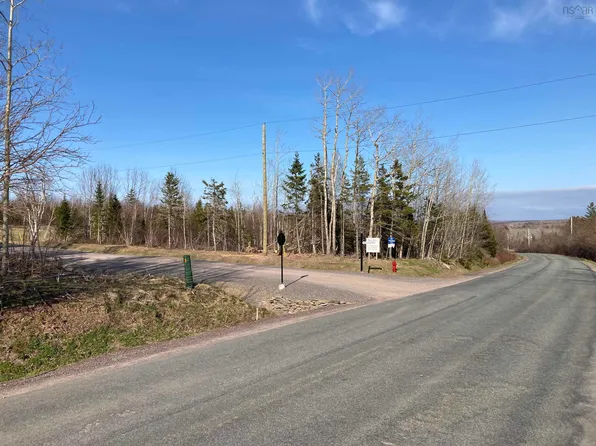 21 Mary Cecelia Rdg #10, Antigonish, NS B0H 1P0