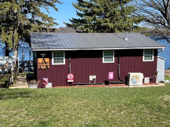 13314 Elmwood Beach Rd, Wilmot, SD 57279