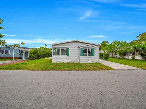 19800 SW 180th Ave Lot 81, Miami, FL 33187