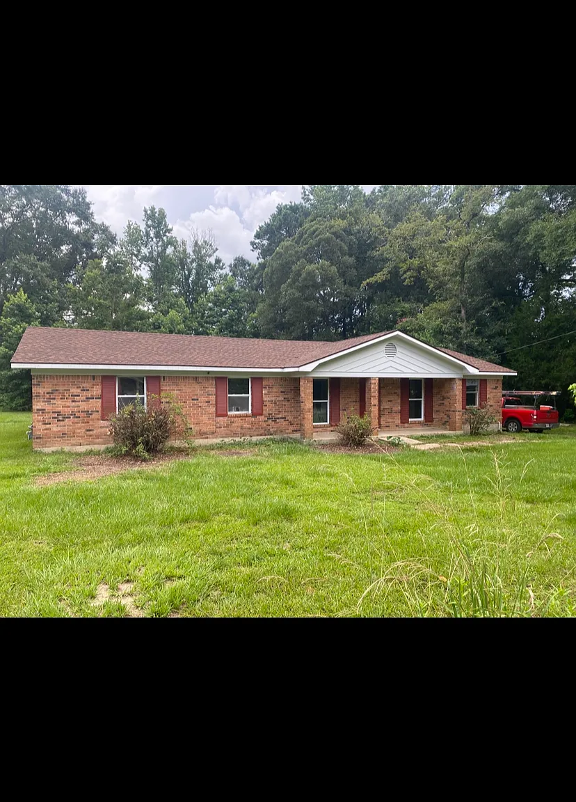 4 bed, 1570 sqft, $1,500 — Photo 2