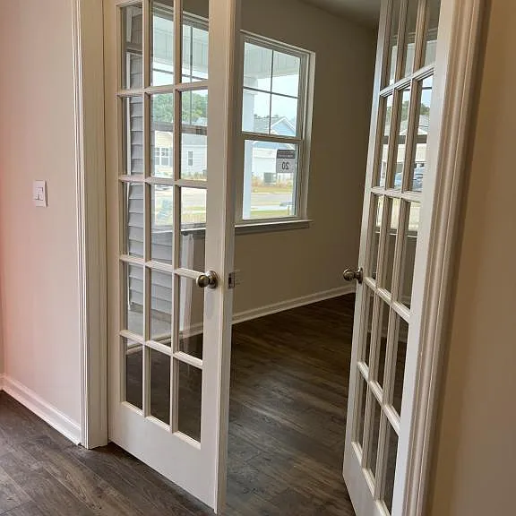 181 Kelsey Ct — Photo 2