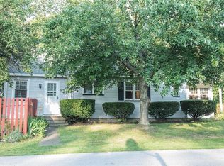 256 Garford Rd, Rochester, NY 14622