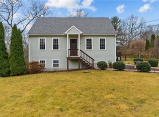 205 Ridge Rd, Smithfield, RI 02917