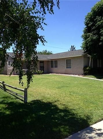 1st image of 7921 Fallbrook Ave