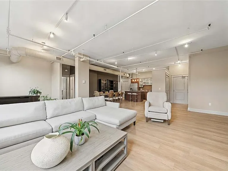 62 Orange St #3 — Photo 13