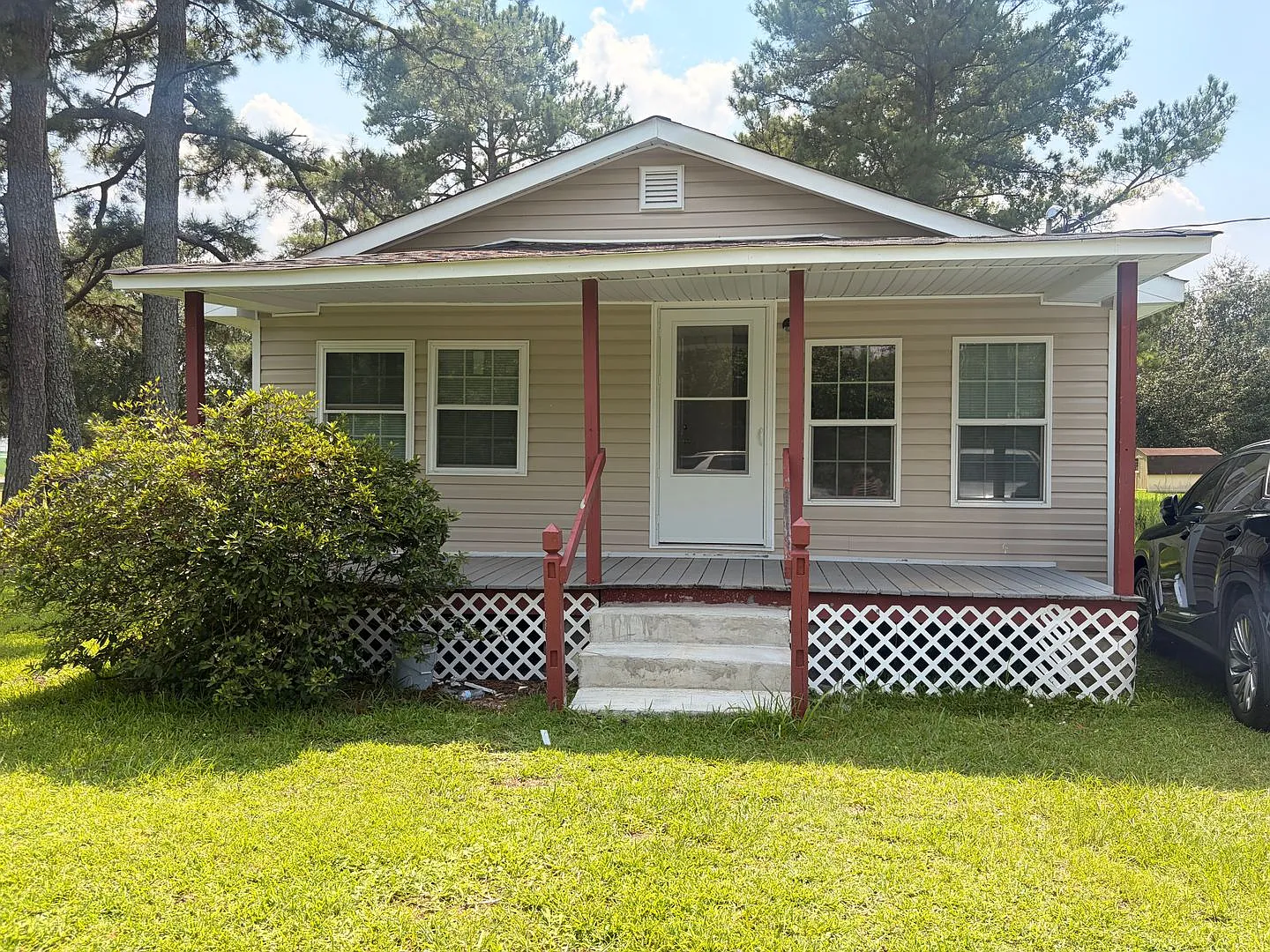 707 N Sycamore Street — Photo 1