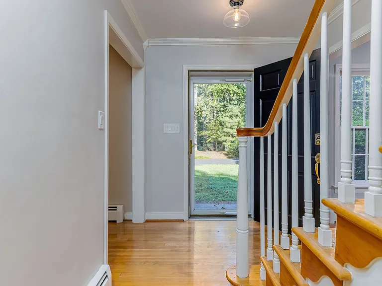 114 Richards Rd — Photo 29