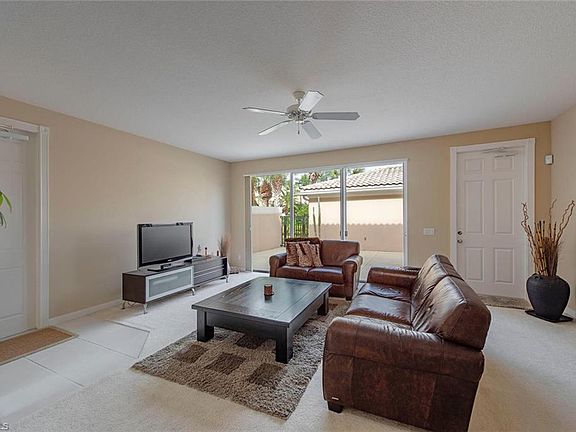 4th image of 28713 Alessandria Cir