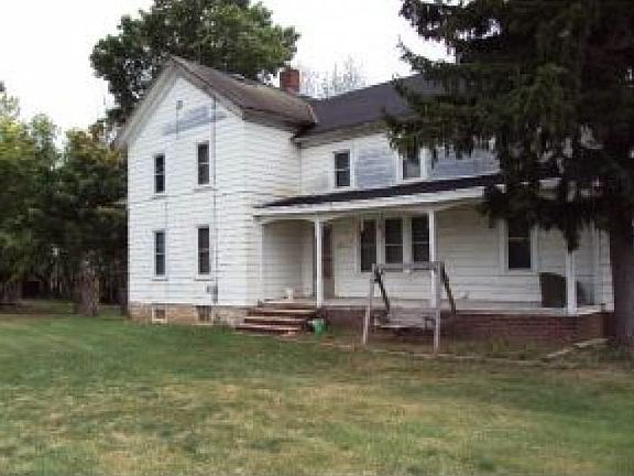 2nd image of N851 Municipal Dr