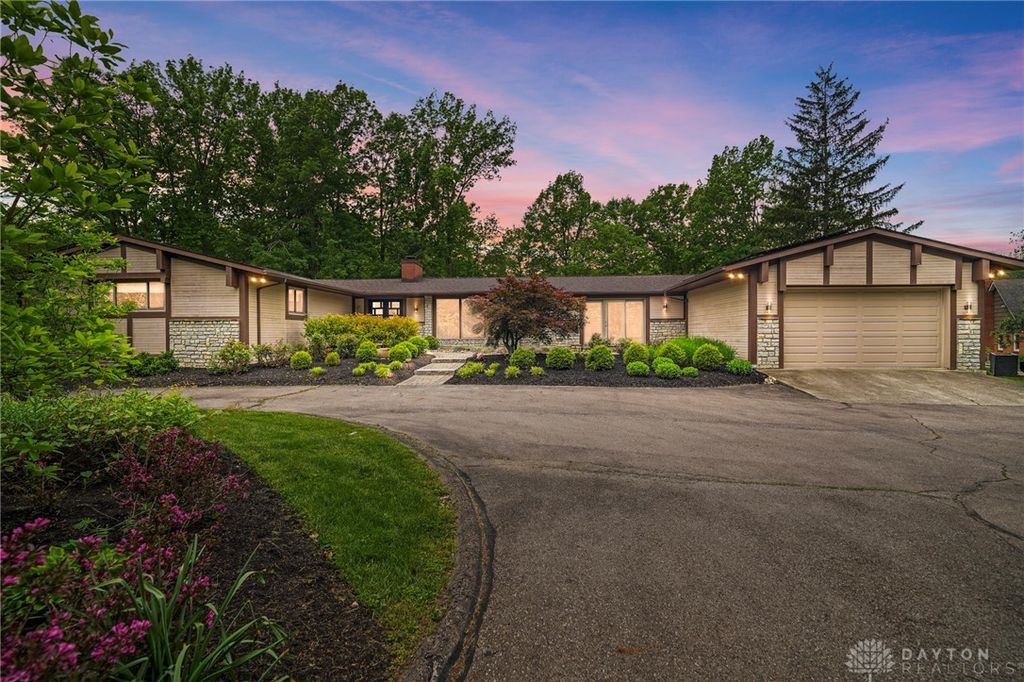 Real estate listing image