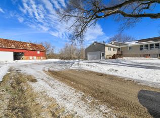 15934 340th St, Montgomery, MN 56069