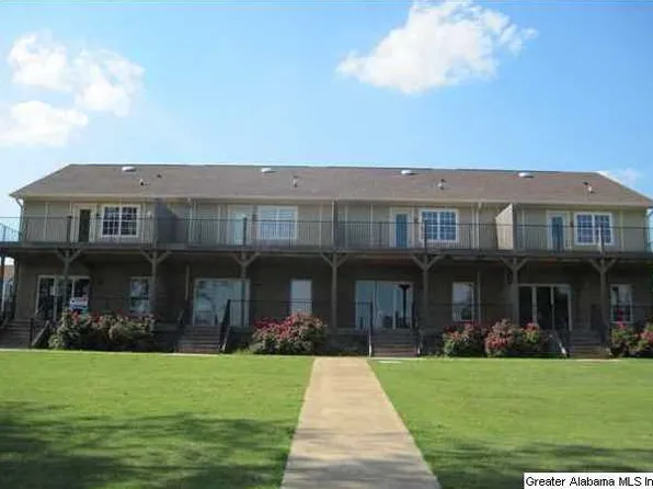 2325 Fraim Dr, Pell City, AL 35128