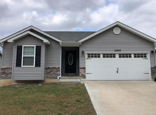 1109 Marathon Dr, Foristell, MO 63348