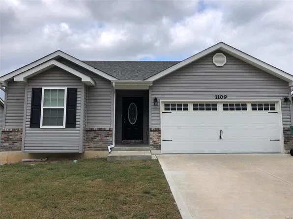 1109 Marathon Dr, Foristell, MO 63348