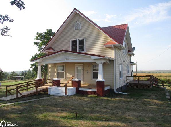 2975 275th St, Clutier, IA 52217