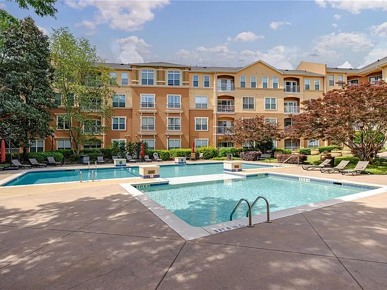 10 Perimeter Summit Blvd NE #3102 — Photo 8