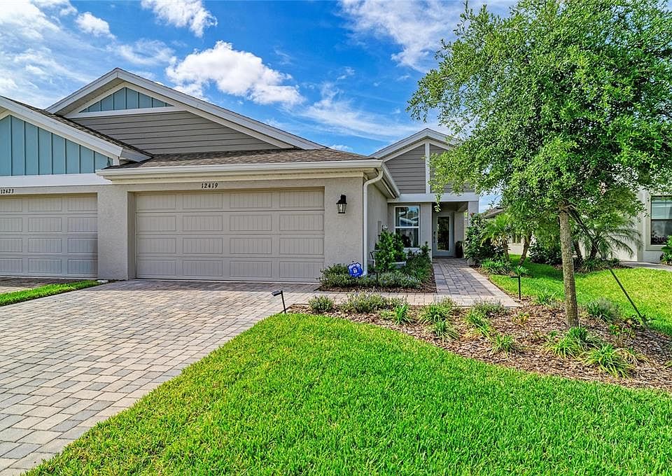 1st image of 12419 Oak Hill Way