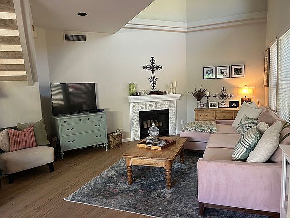 5th image of 10204 N 12th Pl Unit 3