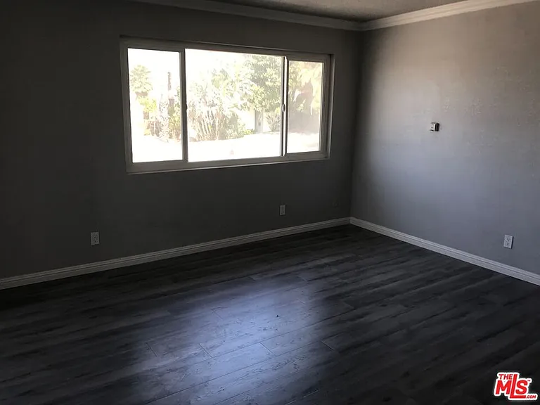 2018 S Longwood Ave #4 — Photo 7