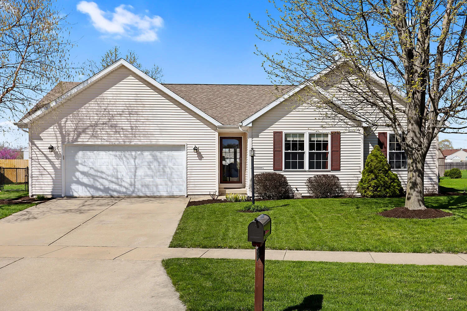 3204 Edward Hoffman Dr photo 1