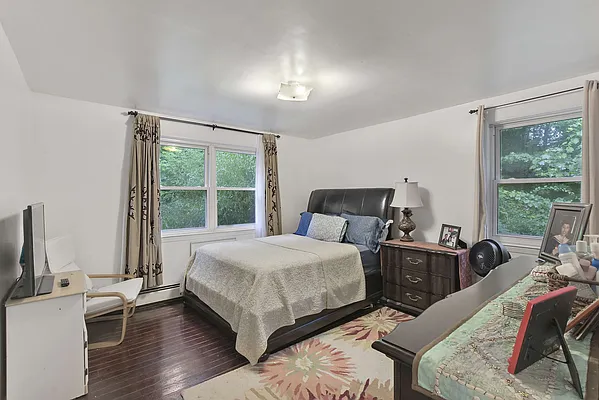 Sold by Re/Max In The City | media 1