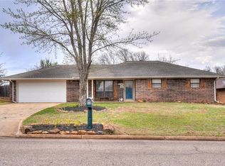 1308 E Bradley St, Shawnee, OK 74804