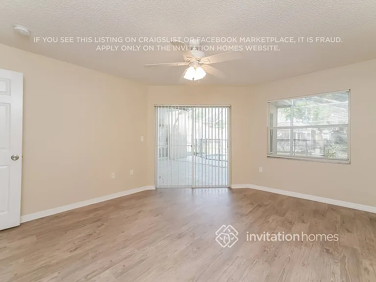 106 Quiet Oak Ct — Photo 11