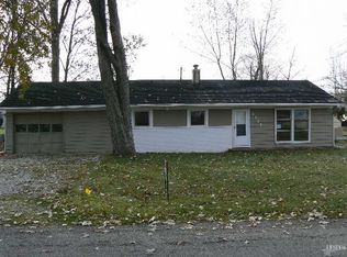 3324 Eastwood Dr, Fort Wayne, IN 46805