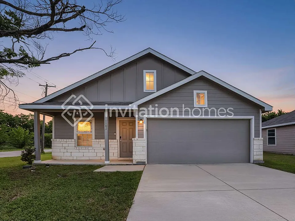 1304 Haymarket Rd