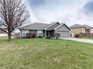 153 SE 1171st Rd, Knob Noster, MO 65336